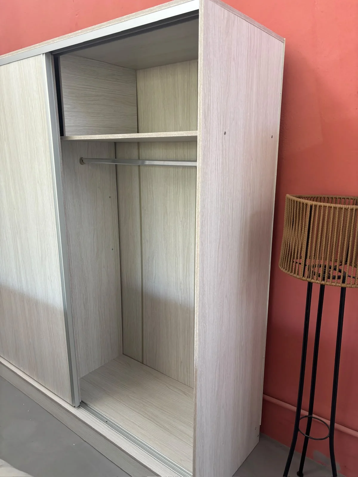 ROPERO PUERTAS CORREDIZAS